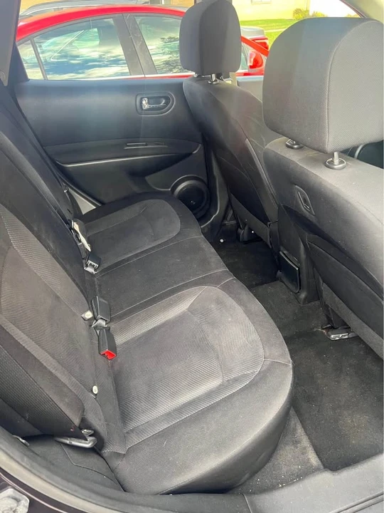 2013 Nissan Rogue - Image 6 of 11