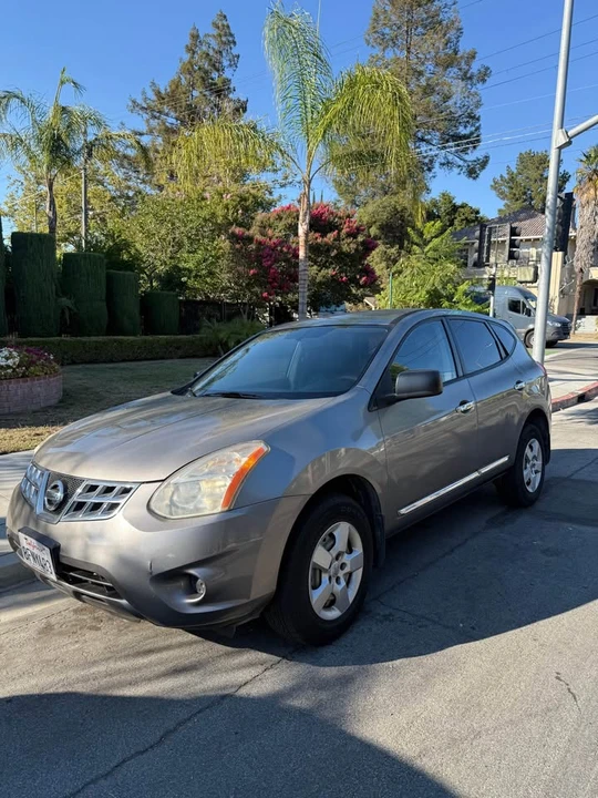 2013 Nissan Rogue - Image 3 of 6