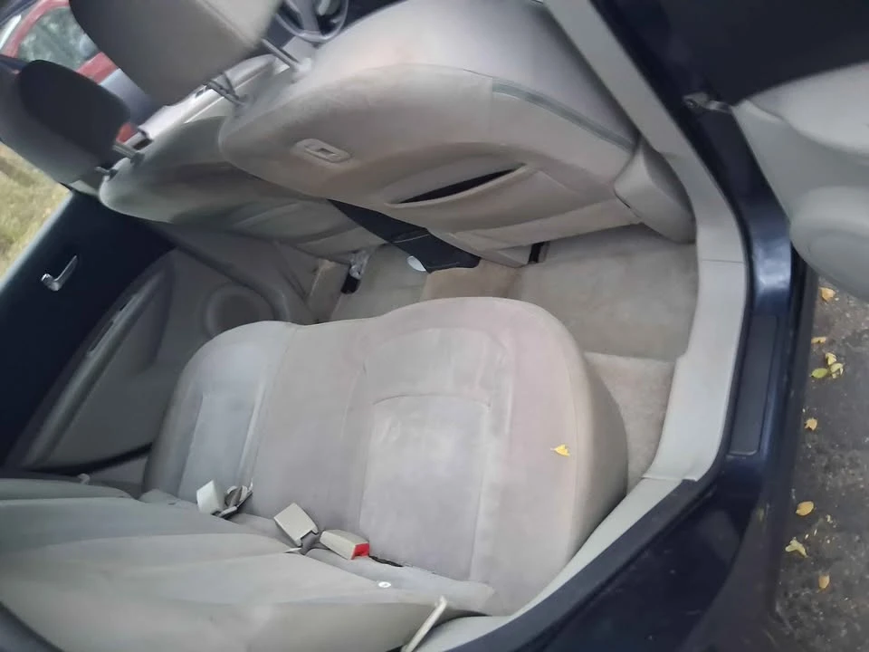 2013 Nissan Rogue - Image 11 of 13