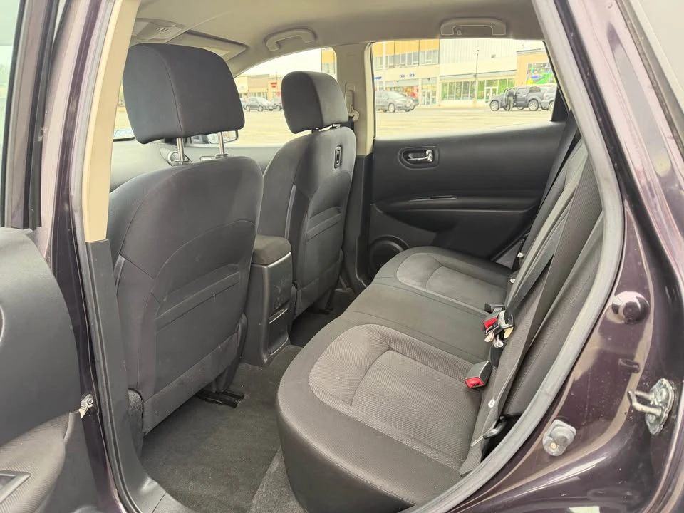 2013 Nissan Rogue - Image 10 of 19