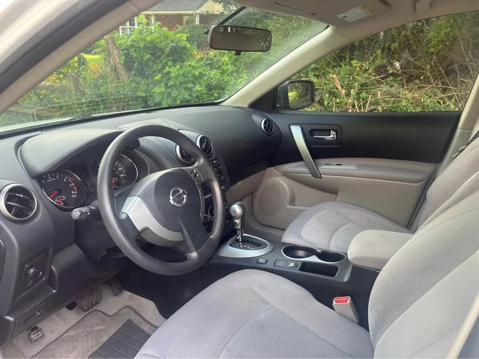 2013 Nissan Rogue - Image 13 of 15