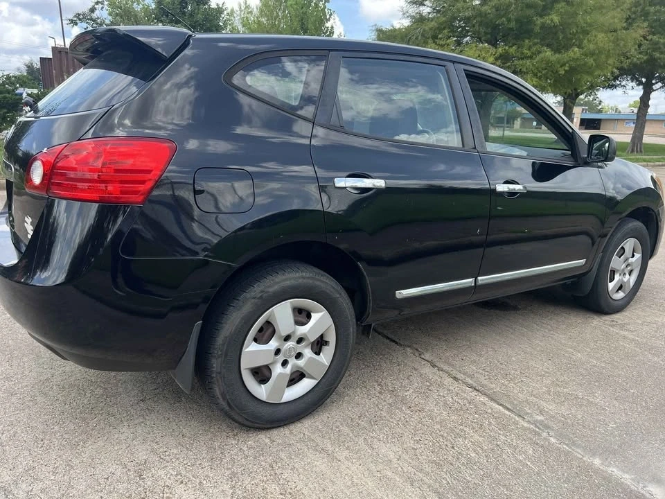 2013 Nissan Rogue - Image 15 of 18