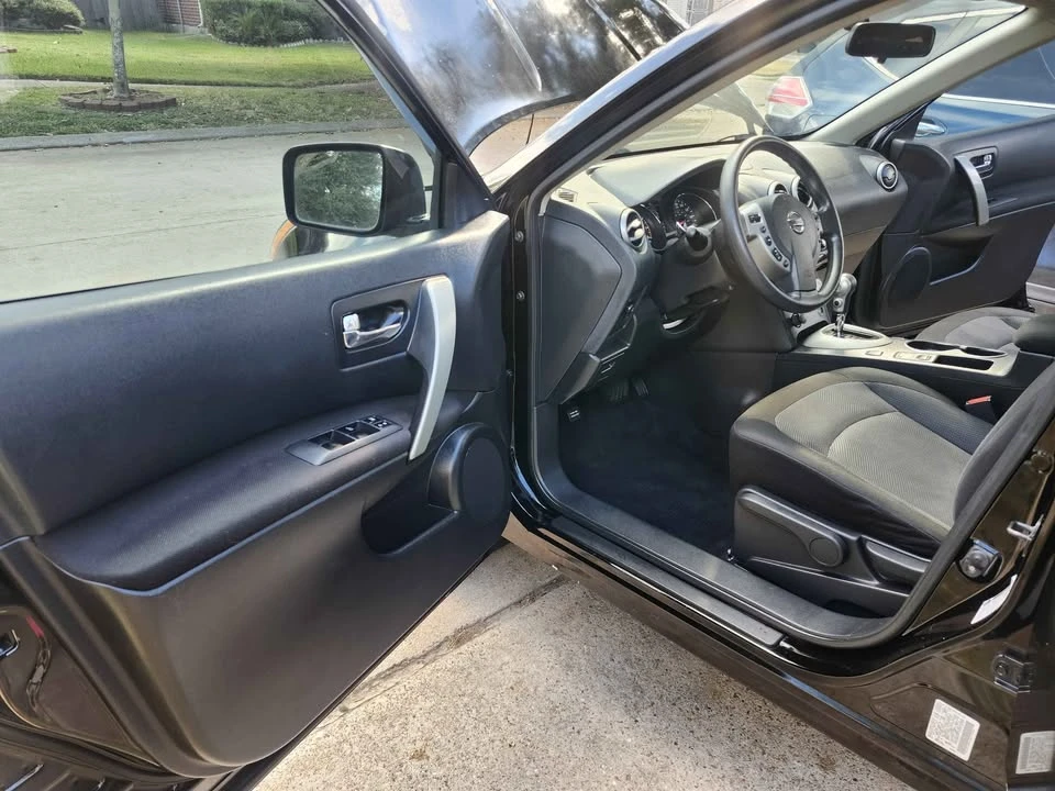 2013 Nissan Rogue - Image 18 of 19