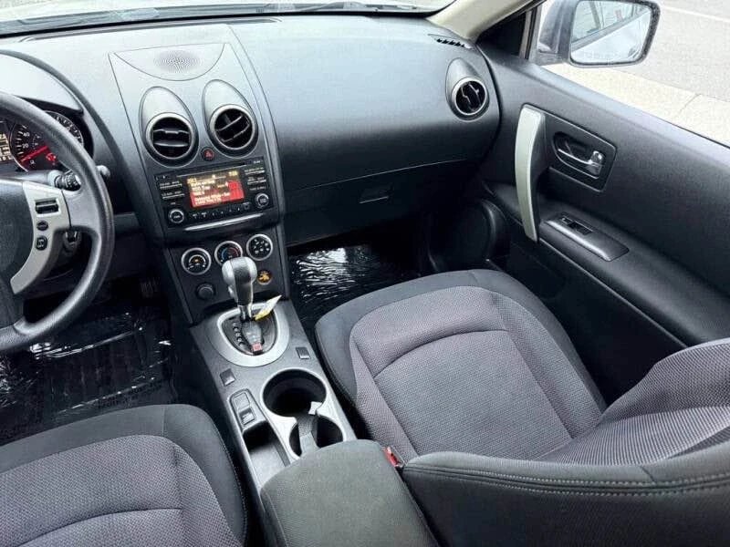 2013 Nissan Rogue - Image 15 of 20