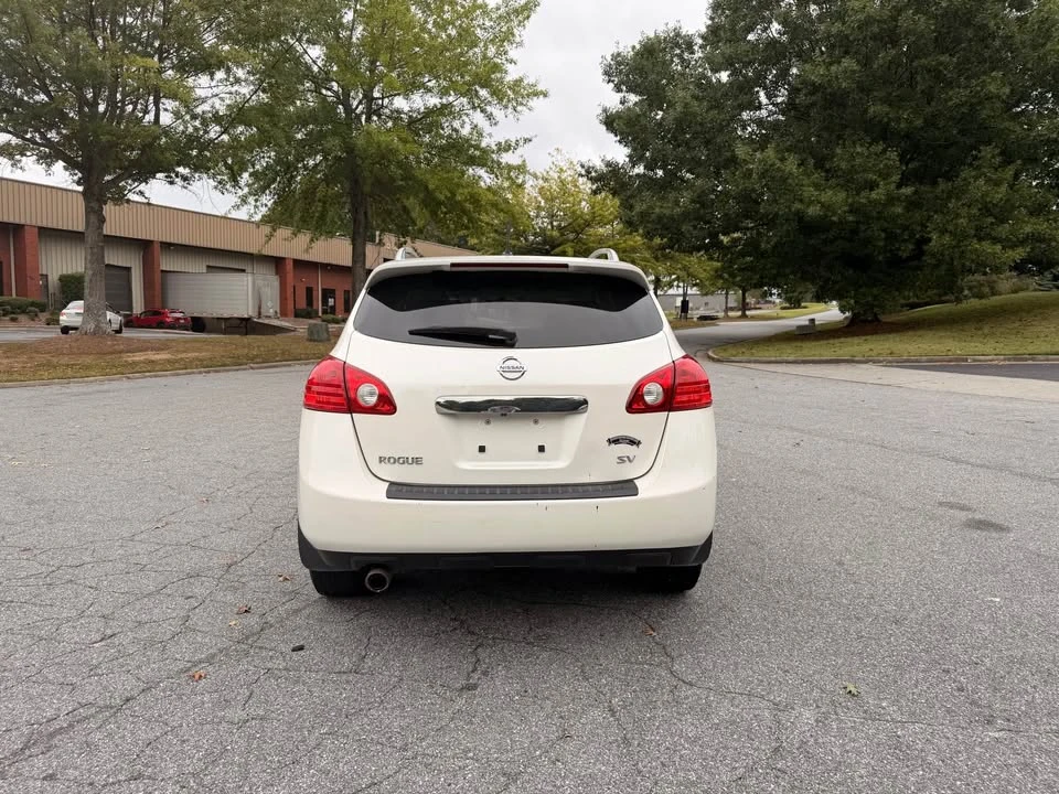 2013 Nissan Rogue - Image 6 of 13