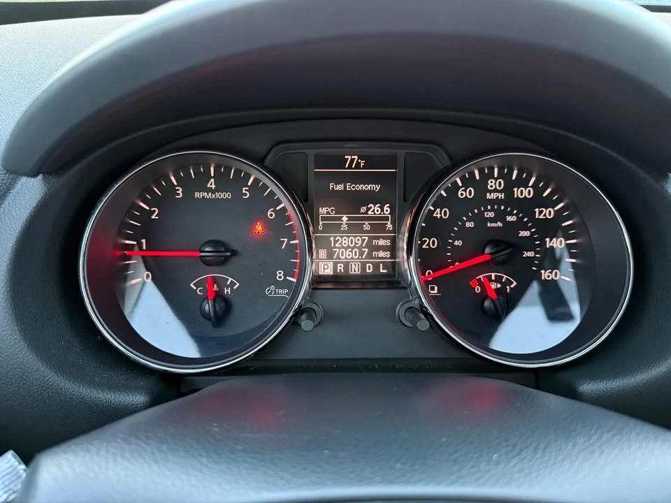 2013 Nissan Rogue - Image 13 of 15