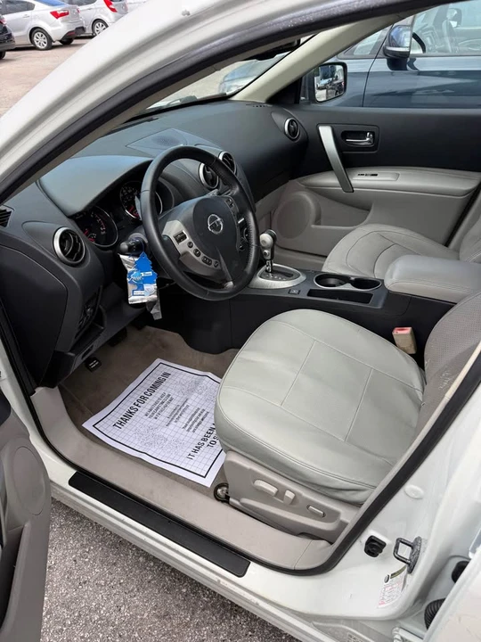 2013 Nissan Rogue - Image 14 of 15