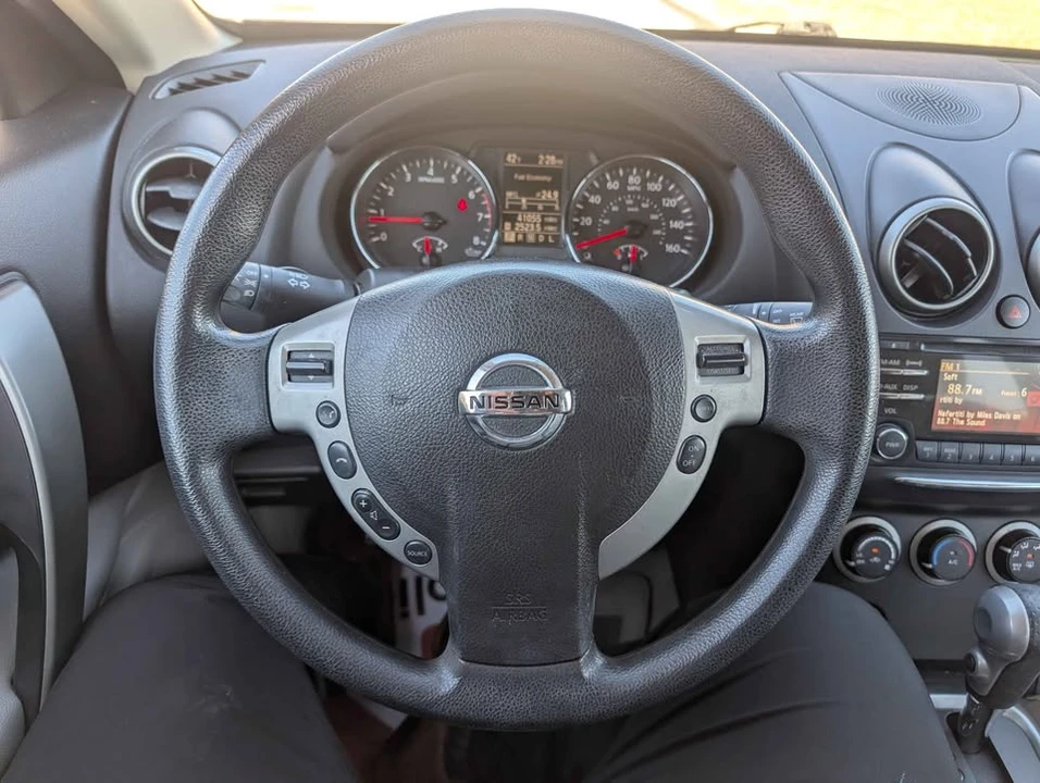 2013 Nissan Rogue - Image 4 of 15