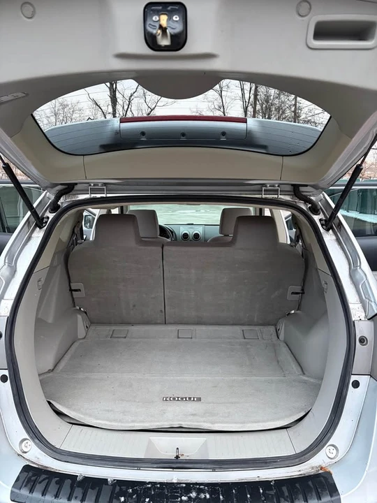 2013 Nissan Rogue - Image 11 of 11