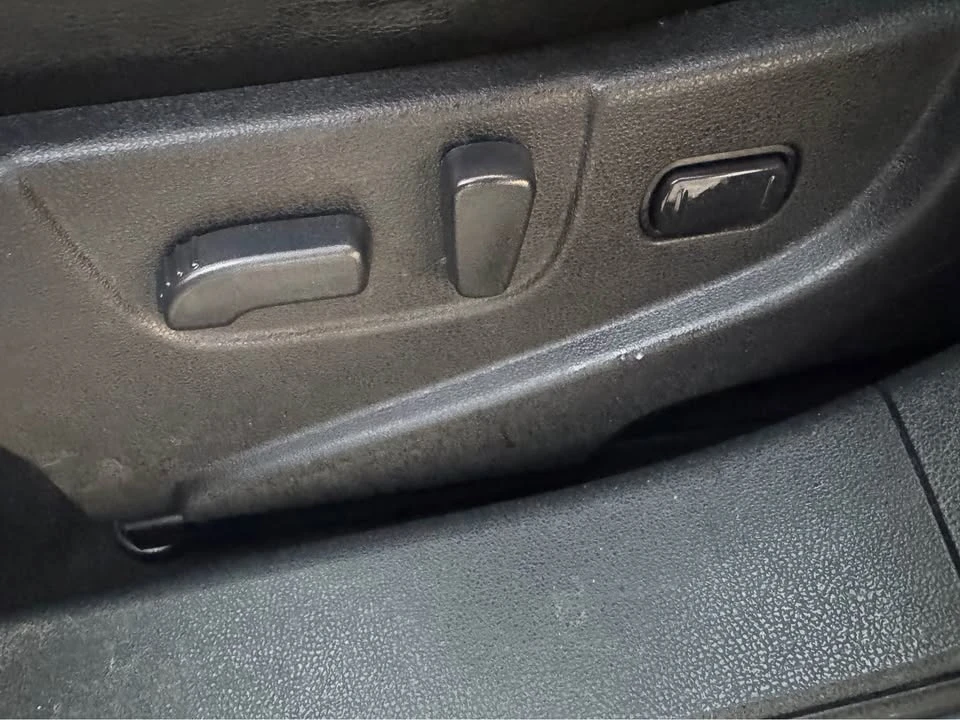 2013 Nissan Rogue - Image 10 of 12