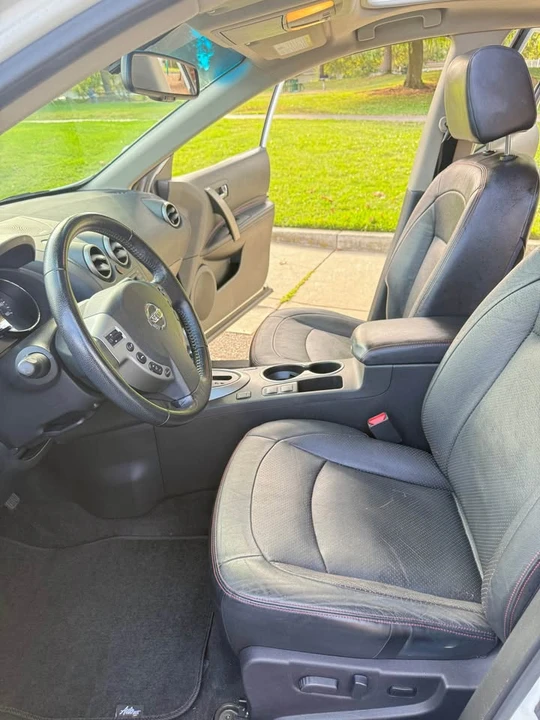2013 Nissan Rogue - Image 11 of 18