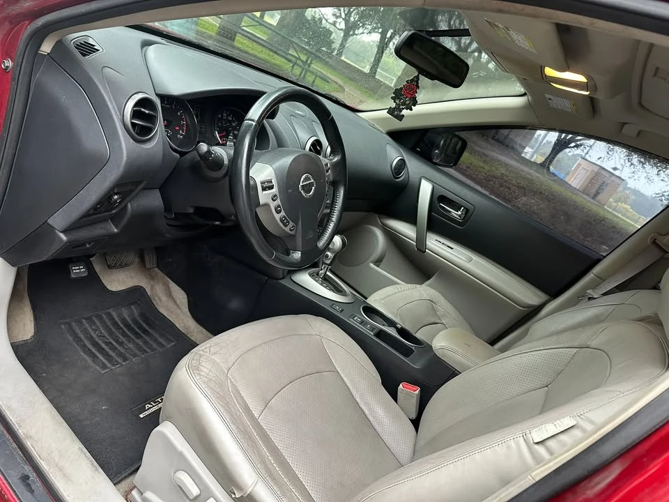 2013 Nissan Rogue - Image 5 of 14