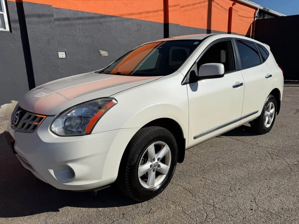 2013 Nissan Rogue - Image 3 of 17