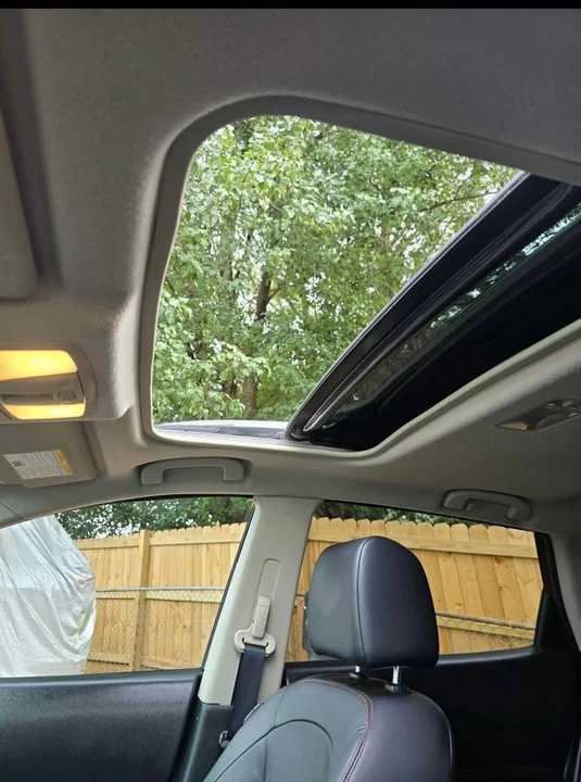 2013 Nissan Rogue - Image 9 of 11