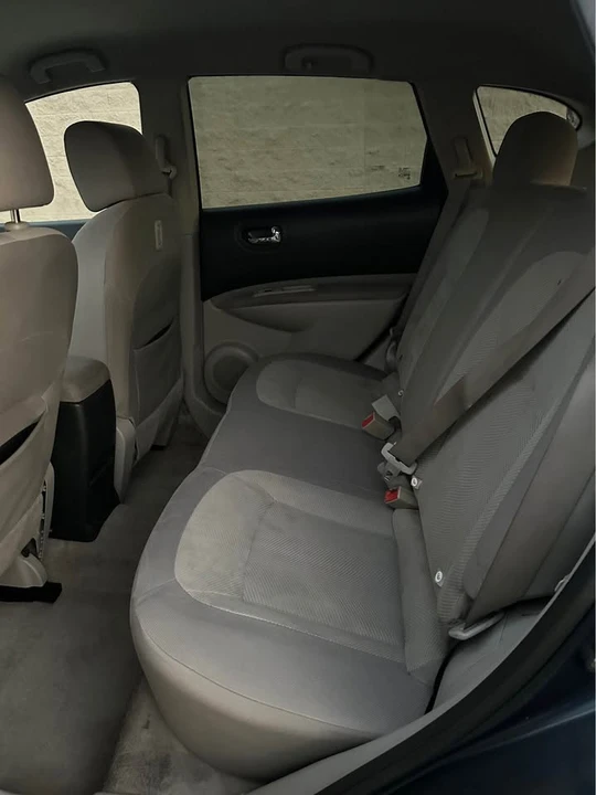 2013 Nissan Rogue - Image 7 of 10