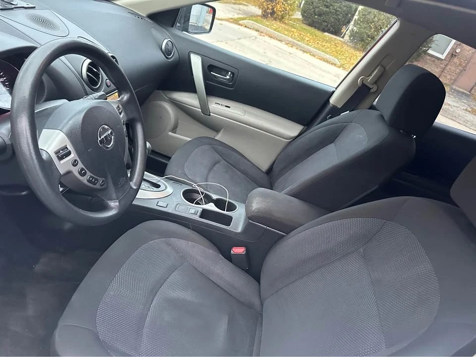 2013 Nissan Rogue - Image 11 of 13