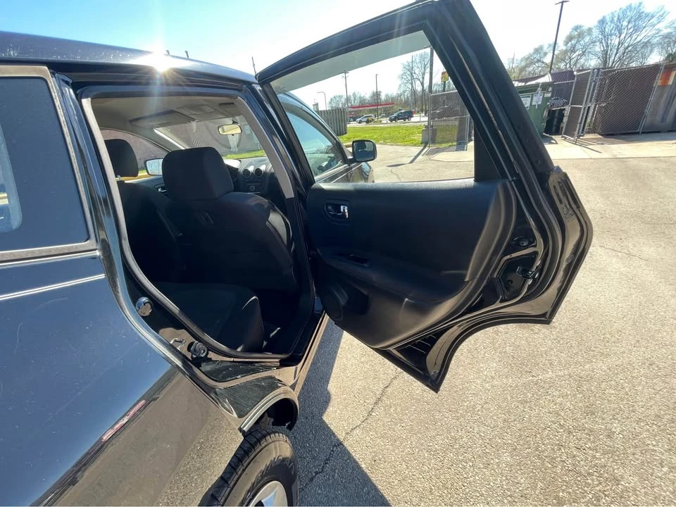 2013 Nissan Rogue - Image 15 of 16