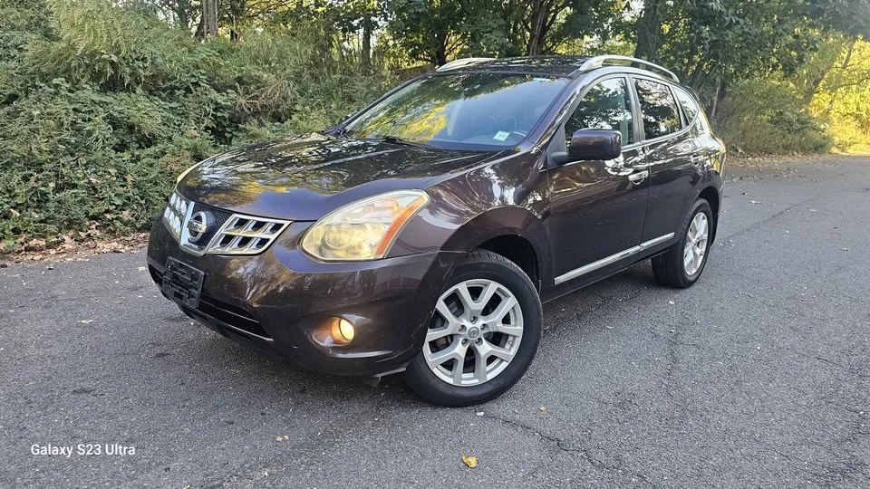 2013 Nissan Rogue - Image 3 of 18