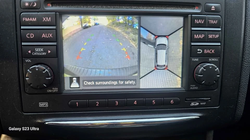 2013 Nissan Rogue - Image 16 of 18