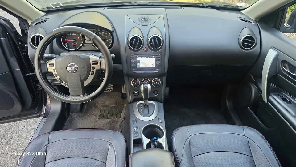 2013 Nissan Rogue - Image 8 of 18