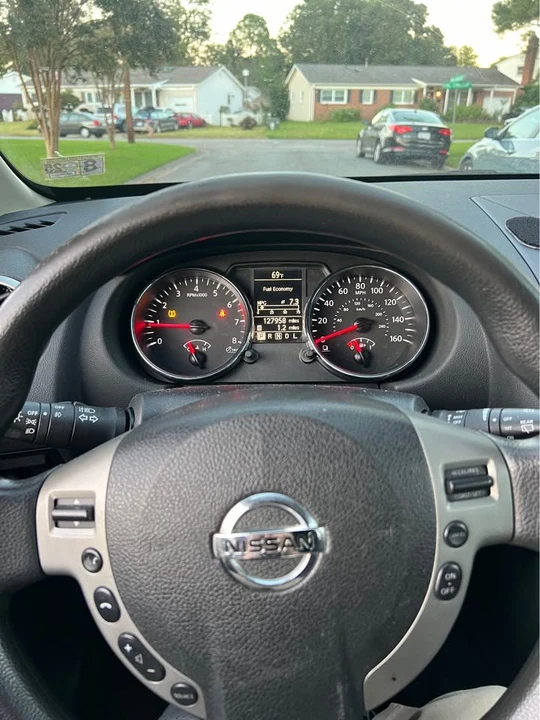 2013 Nissan Rogue - Image 14 of 15
