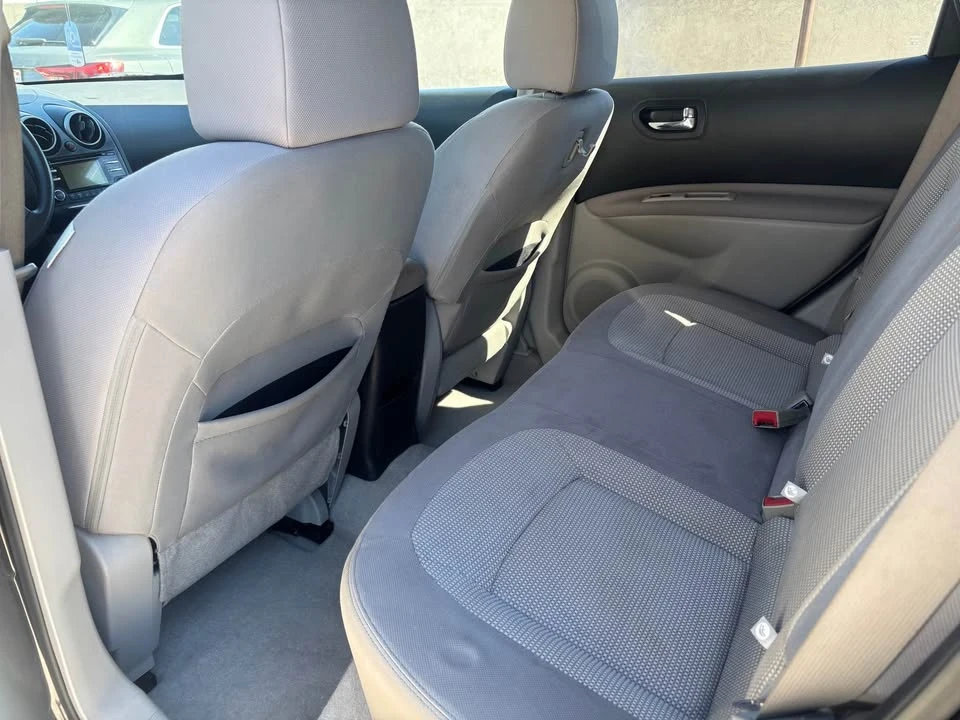2013 Nissan Rogue - Image 7 of 7