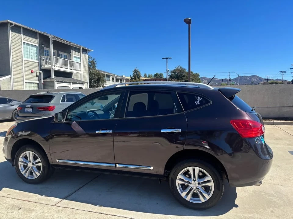 2013 Nissan Rogue - Image 3 of 7