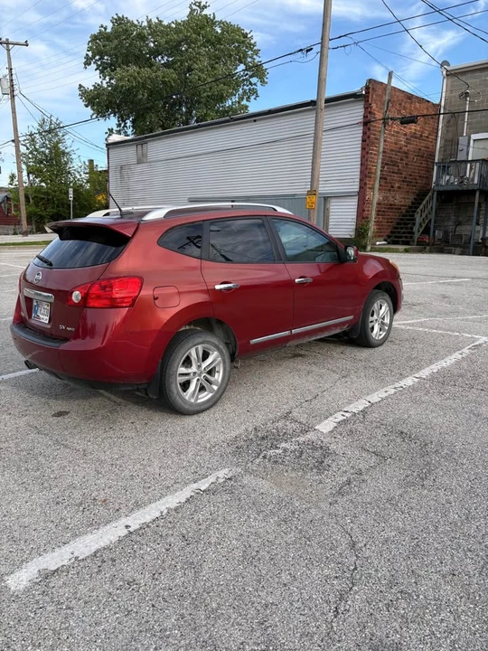 2013 Nissan Rogue - Image 3 of 14