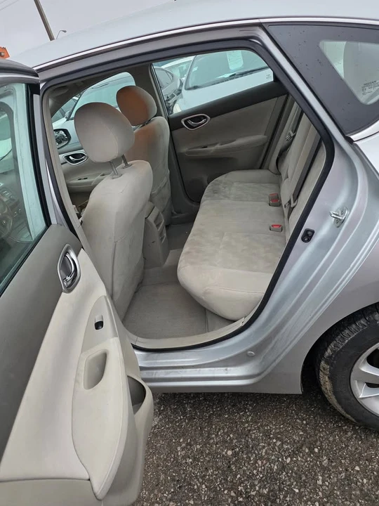 2013 Nissan Sentra 7th Gen - Image 6 of 12
