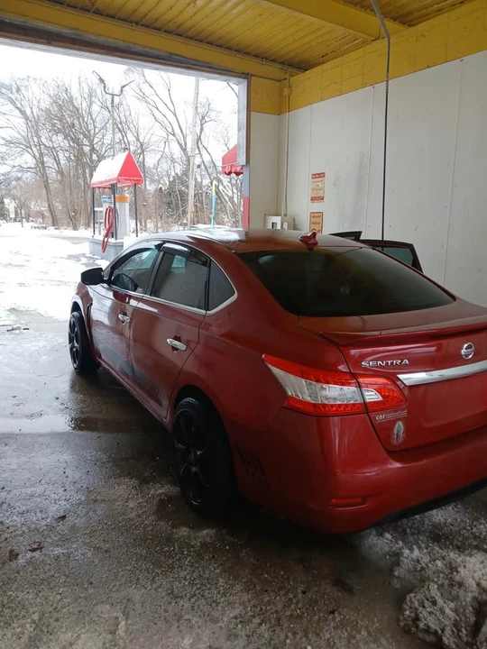 2013 Nissan Sentra 7th Gen - Image 2 of 7