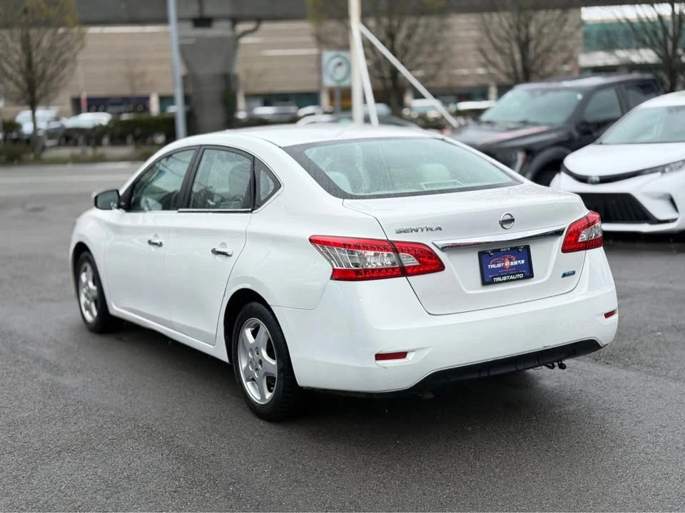 2013 Nissan Sentra 7th Gen - Image 3 of 20