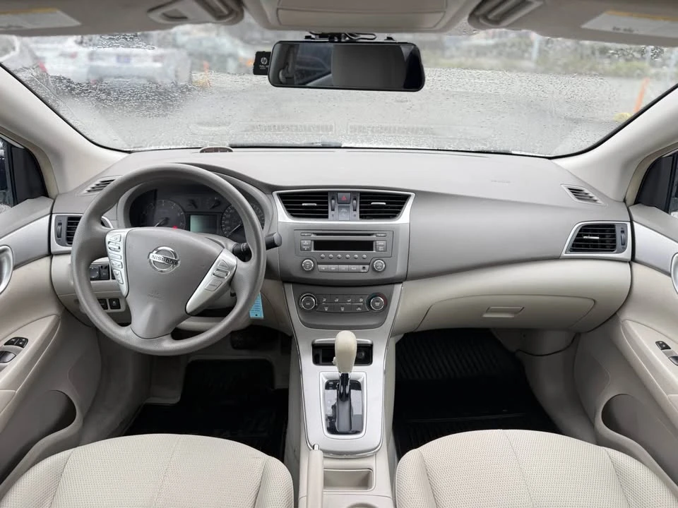 2013 Nissan Sentra 7th Gen - Image 13 of 20