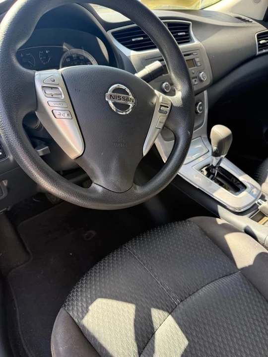 2013 Nissan Sentra 7th Gen - Image 4 of 5