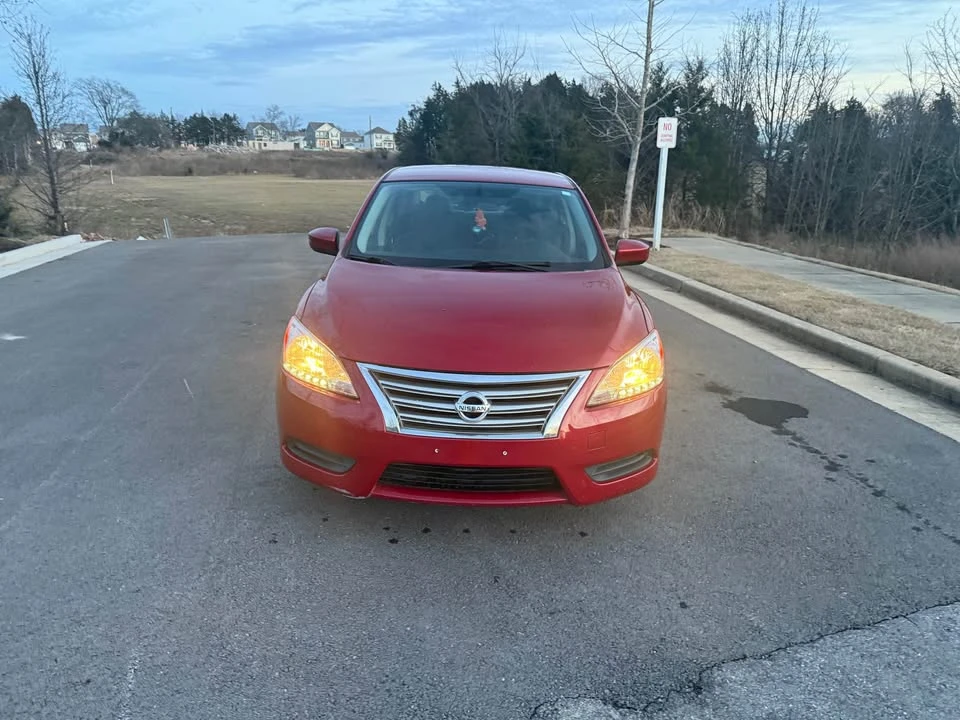 2013 Nissan Sentra 7th Gen - Image 4 of 11