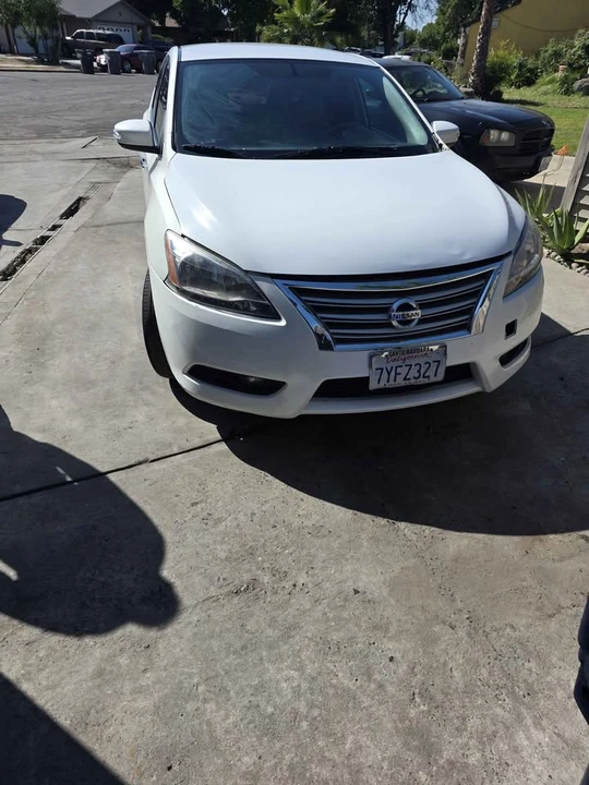 2013 Nissan Sentra 7th Gen - Image 3 of 9