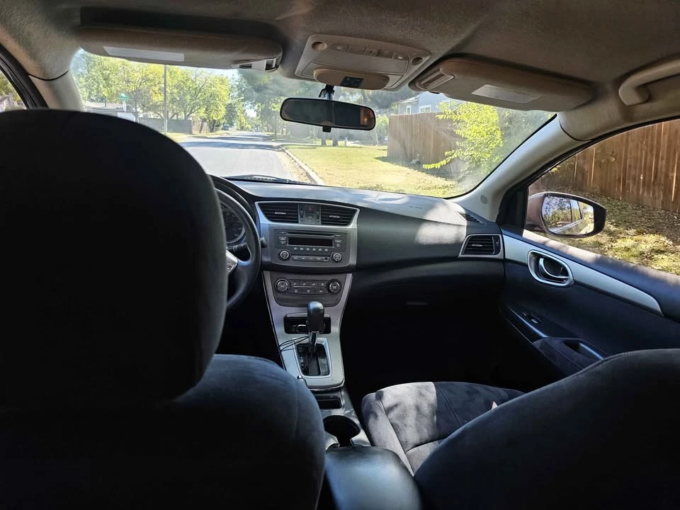 2013 Nissan Sentra 7th Gen - Image 3 of 3