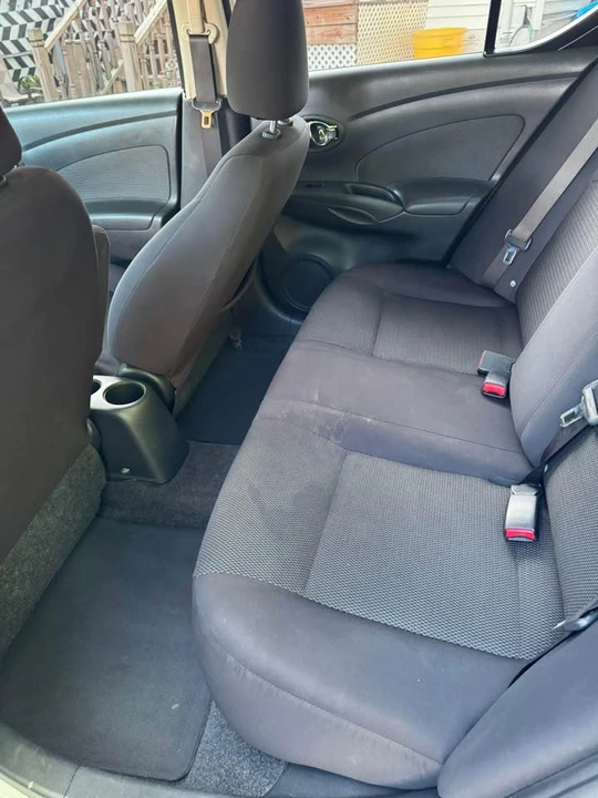 2013 Nissan Versa - Image 5 of 5