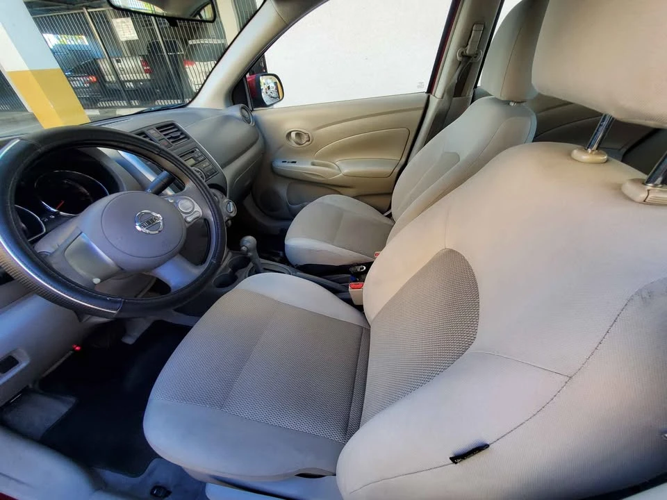 2013 Nissan Versa - Image 15 of 17