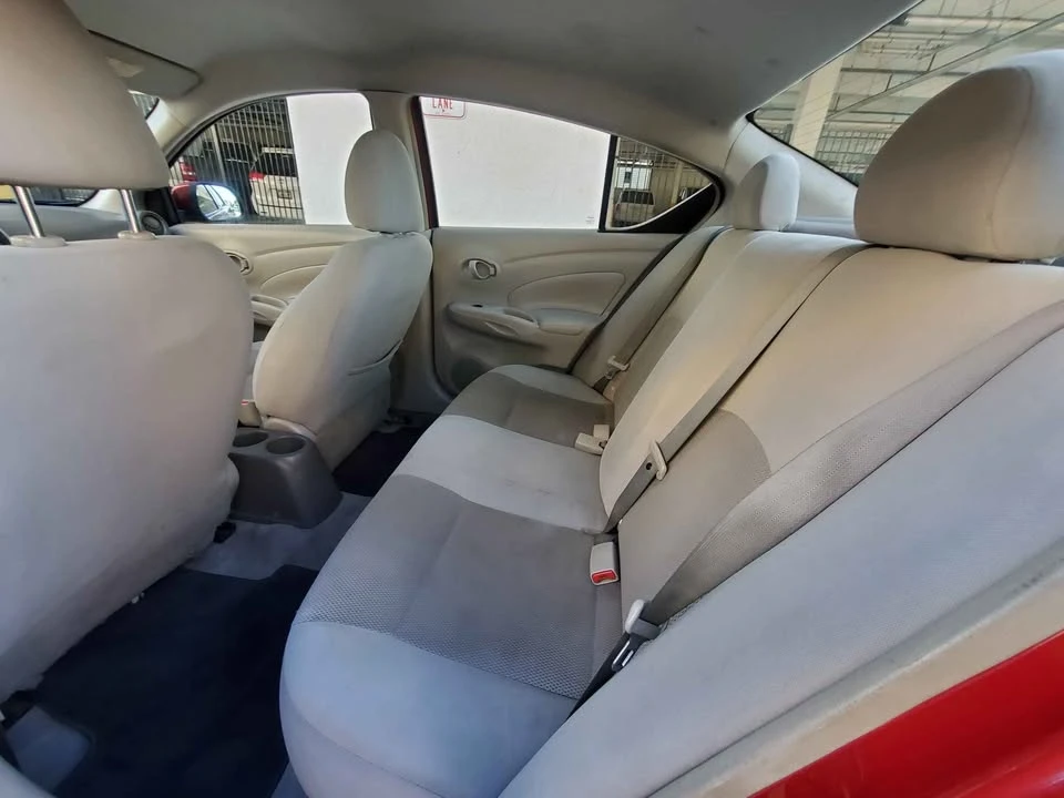 2013 Nissan Versa - Image 12 of 17