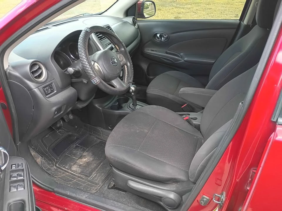 2013 Nissan Versa - Image 2 of 10
