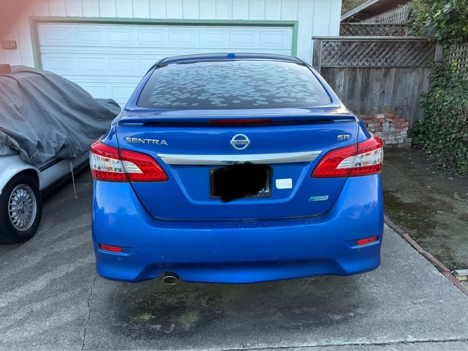 2013 Nissan Versa - Image 3 of 4