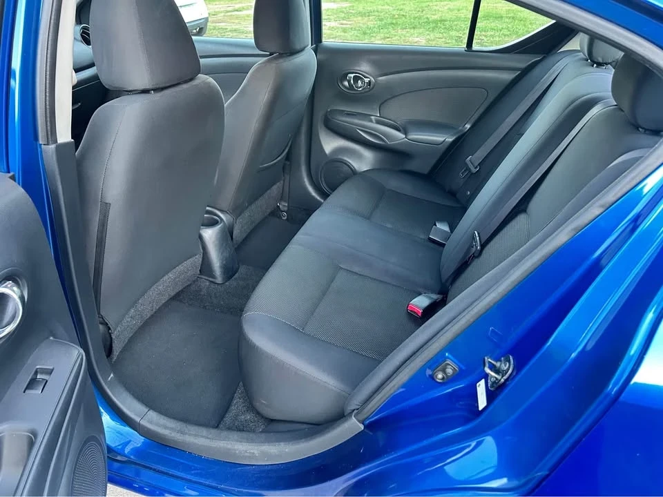 2013 Nissan Versa - Image 9 of 12