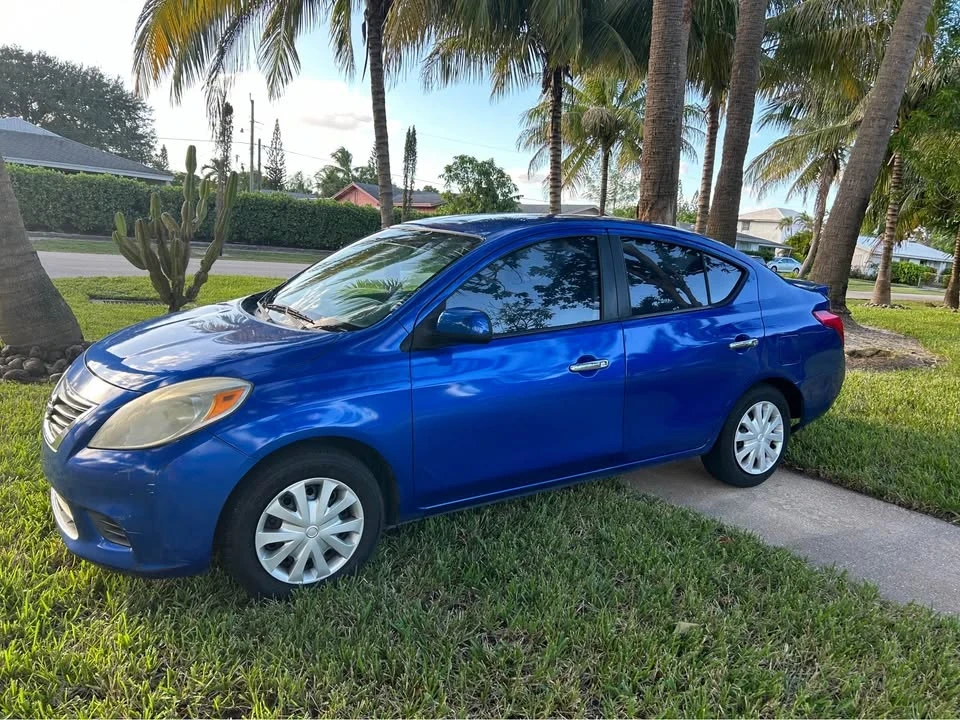 2013 Nissan Versa - Image 7 of 11