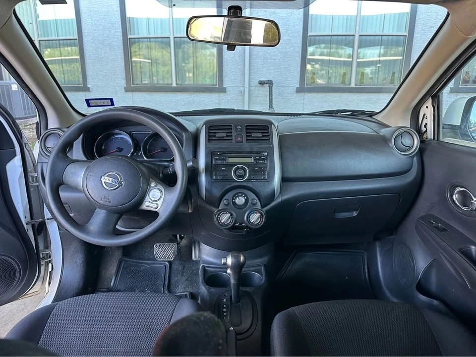 2013 Nissan Versa - Image 8 of 10