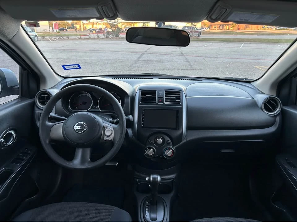 2013 Nissan Versa - Image 13 of 17