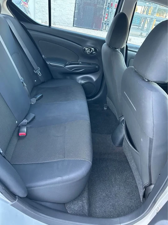 2013 Nissan Versa - Image 15 of 17