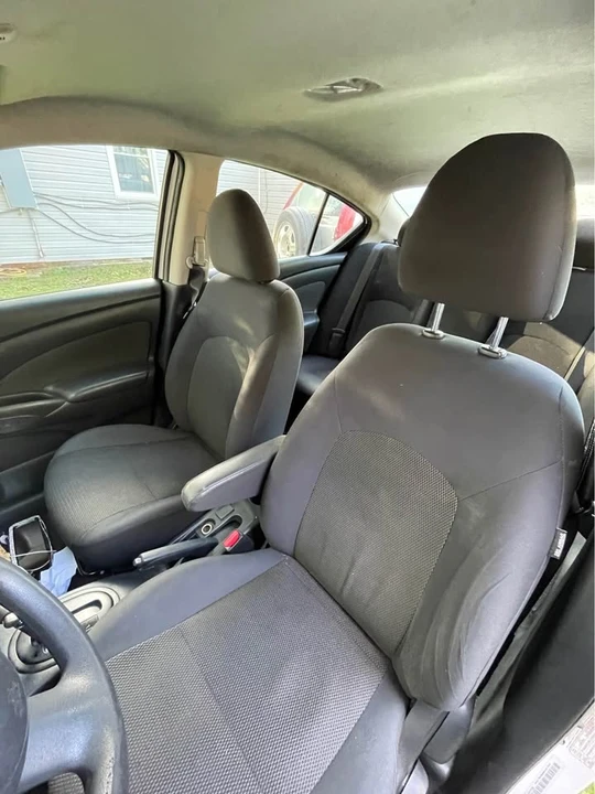 2013 Nissan Versa - Image 5 of 5
