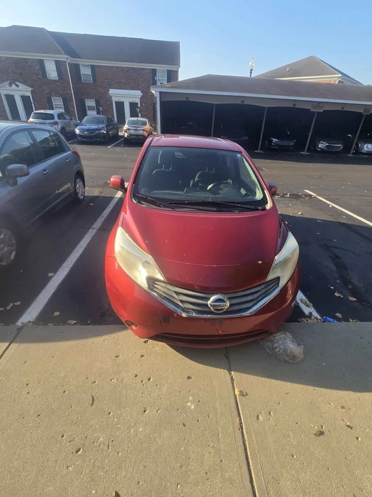 2013 Nissan Versa - Image 5 of 6