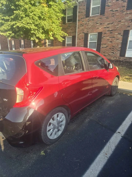 2013 Nissan Versa - Image 4 of 6