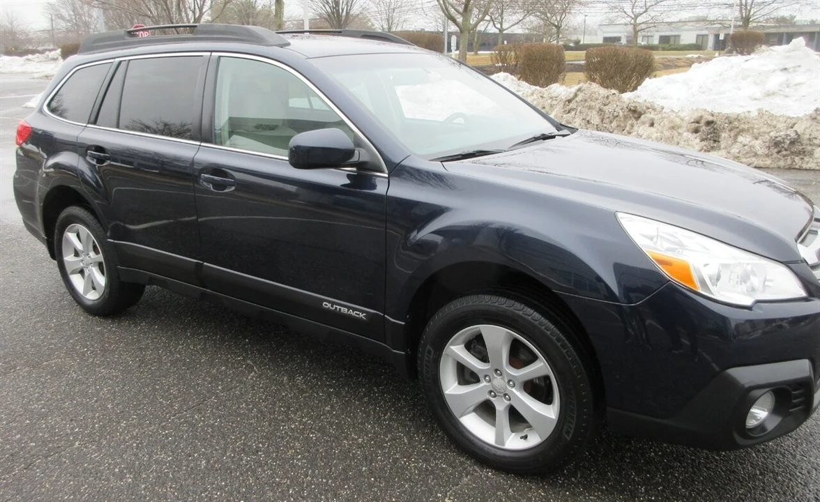 2013 Subaru Outback 4th Gen - Image 19 of 21